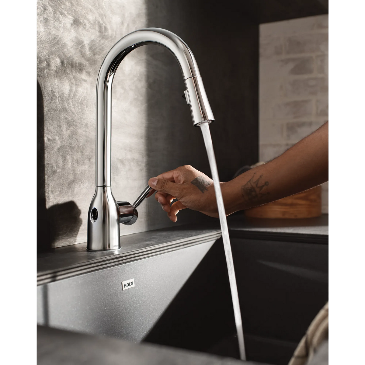 Moen Adler MotionSense Wave Single-Sensor Single-Handle High-Arc Pulldown Kitchen Faucet 87233EW in Chrome (87233EWC) - view 7