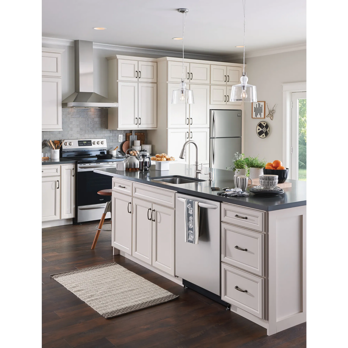 Moen Tullis Single-Handle Pulldown Kitchen Faucet 87235 in Spot Resist Stainless (87235SRS) - view 3