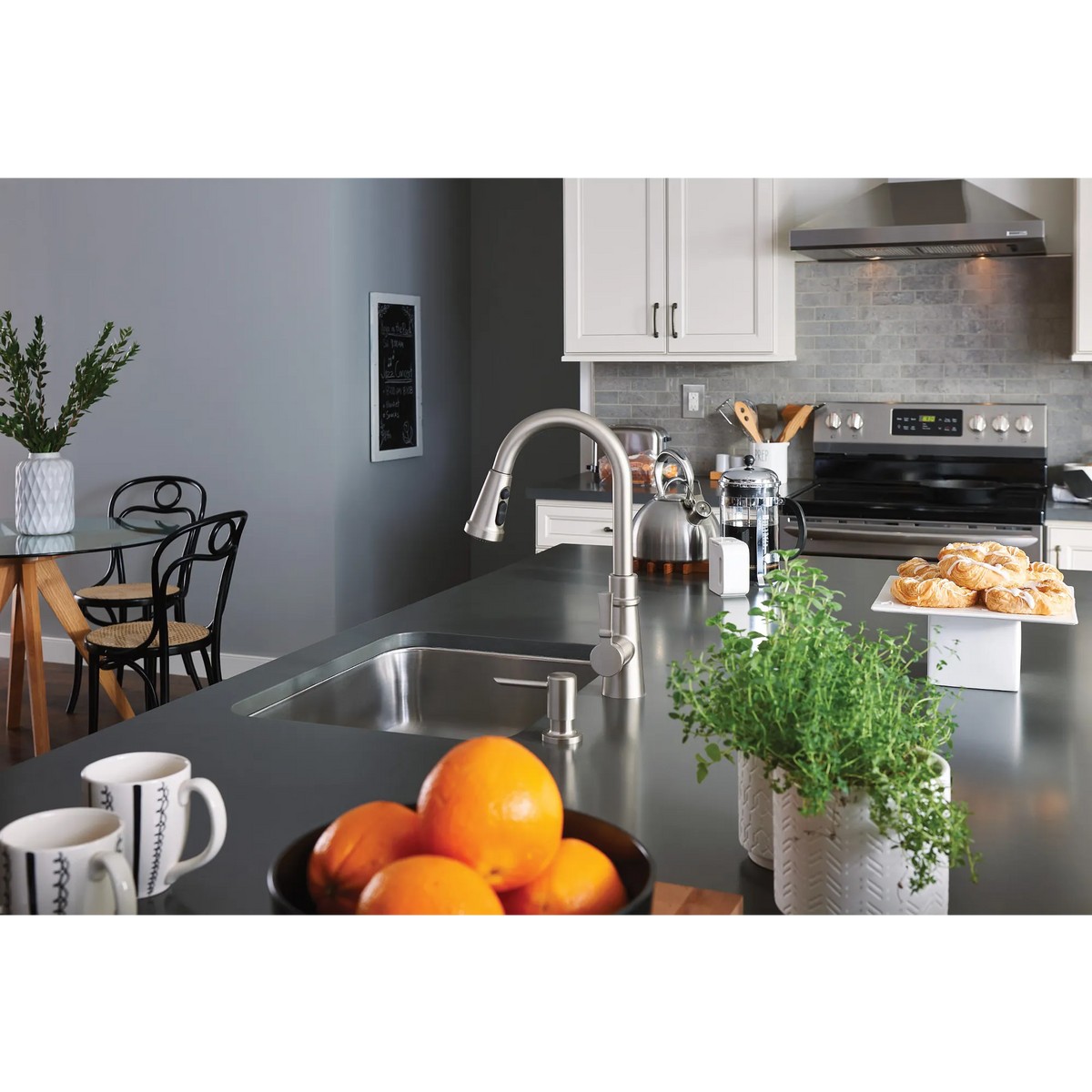 Moen Tullis Single-Handle Pulldown Kitchen Faucet 87235 in Spot Resist Stainless (87235SRS) - view 8
