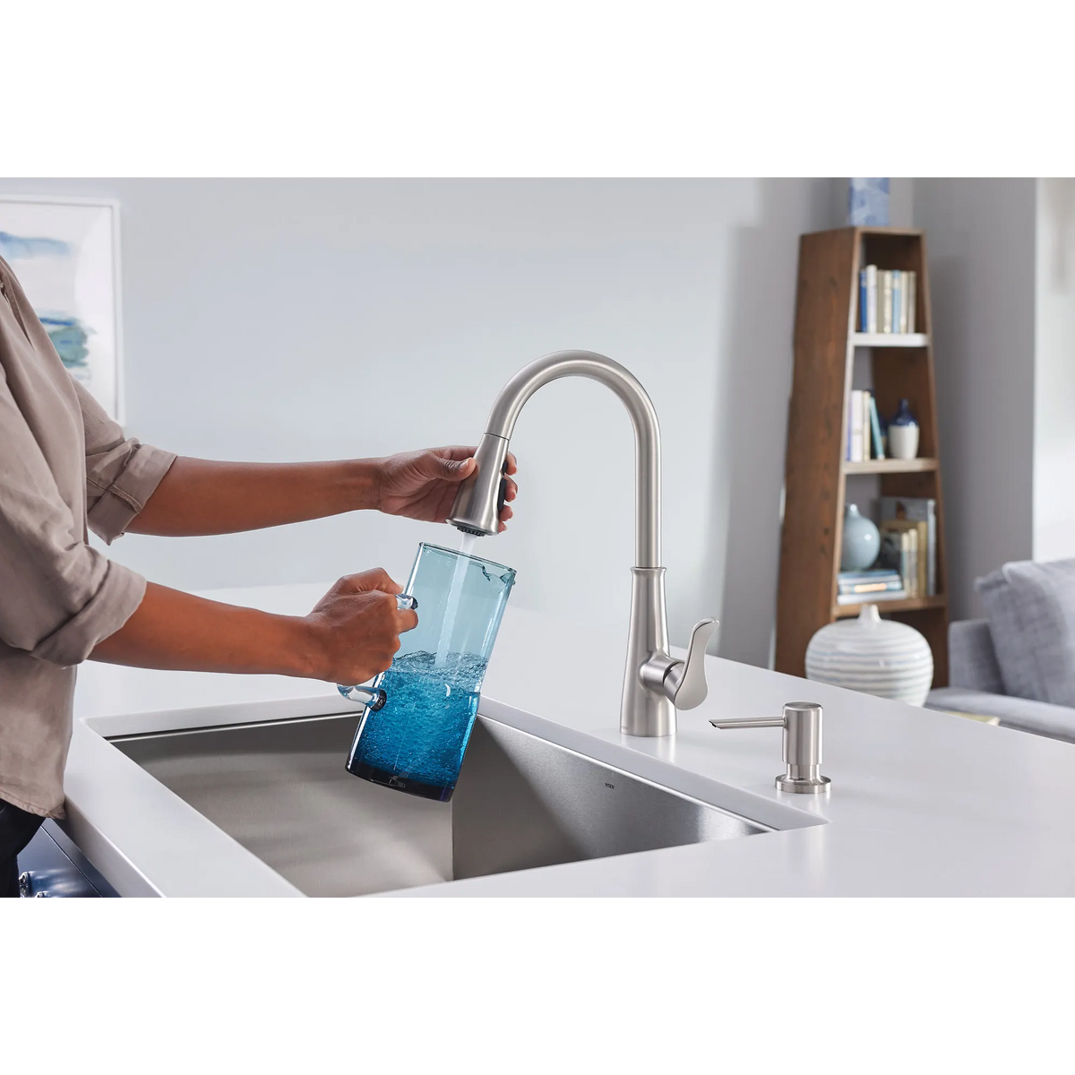 Moen Hadley Single-Handle Pulldown Kitchen Faucet 87245 in Spot Resist Stainless (87245SRS) - view 4