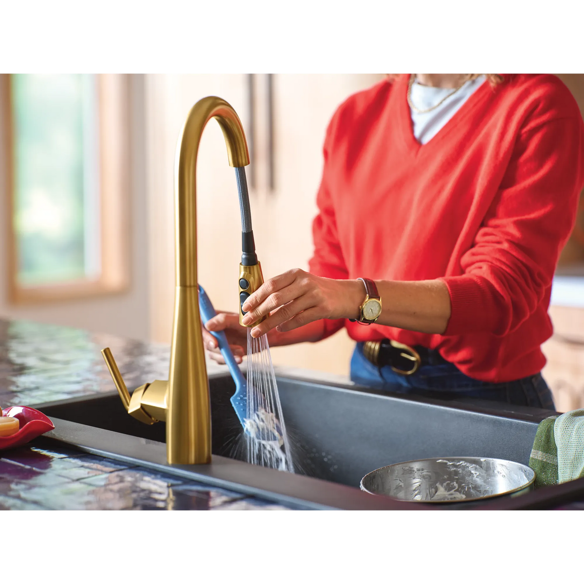 Moen Maureen Single-Handle High-Arc Pulldown Kitchen Faucet 87493 in Brushed Gold (87493BG) - view 3