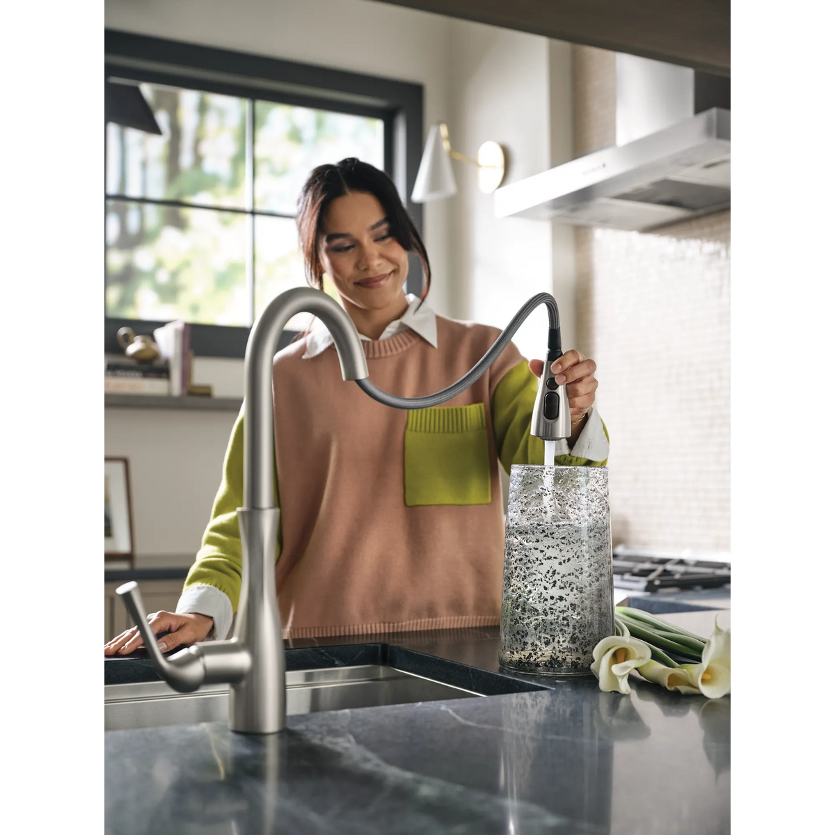 Moen Arlia Single-Handle High-Arc Pulldown Kitchen Faucet 87564 in Spot Resist Stainless (87564SRS) - view 12