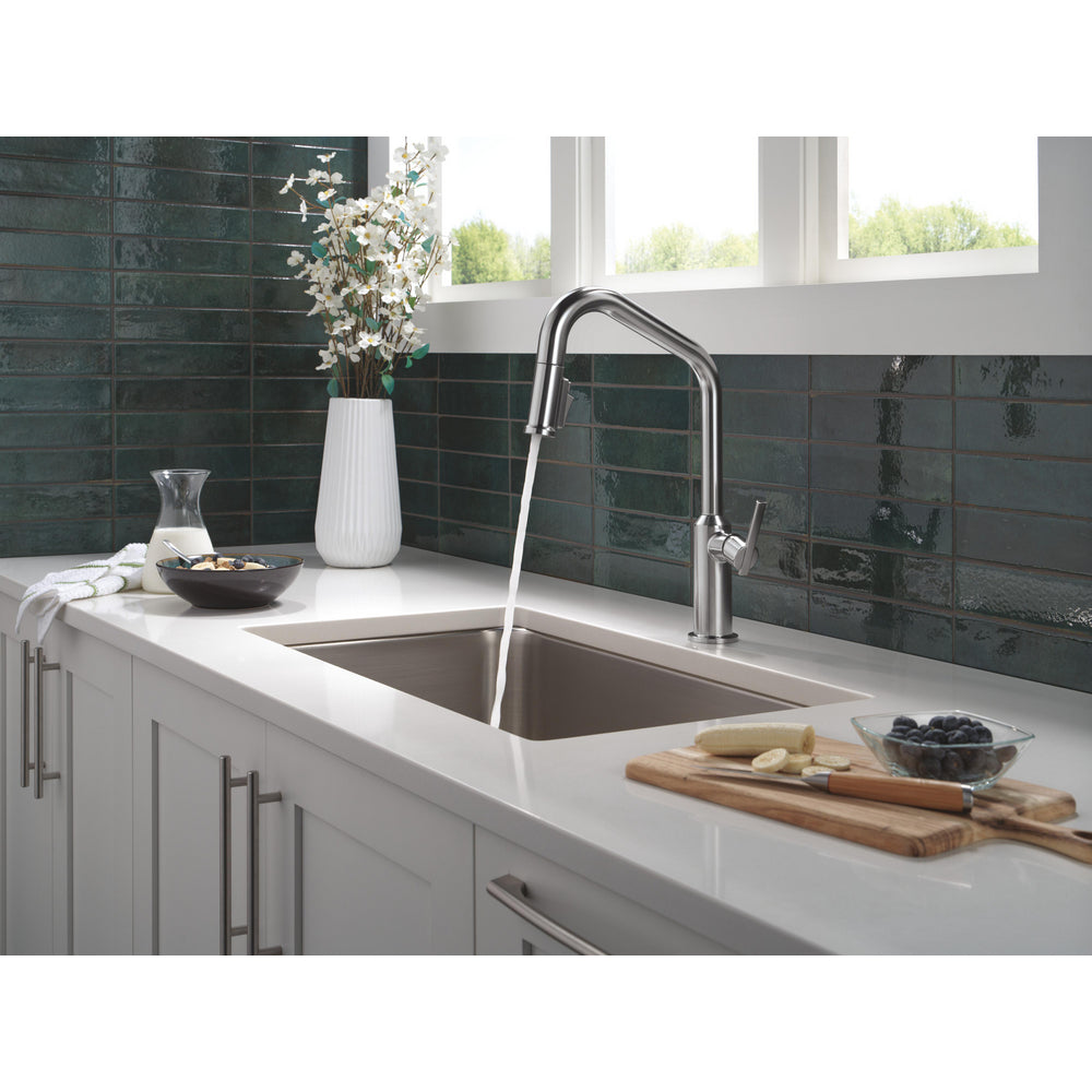 Delta Cordova-Kitchen Pulldown Faucet Angle Spout