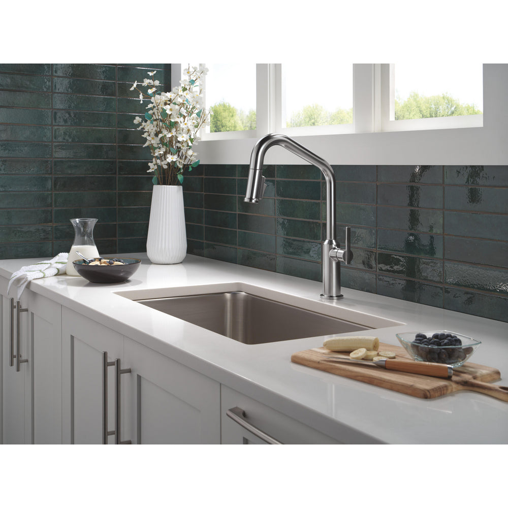 Delta Cordova-Kitchen Pulldown Faucet Angle Spout