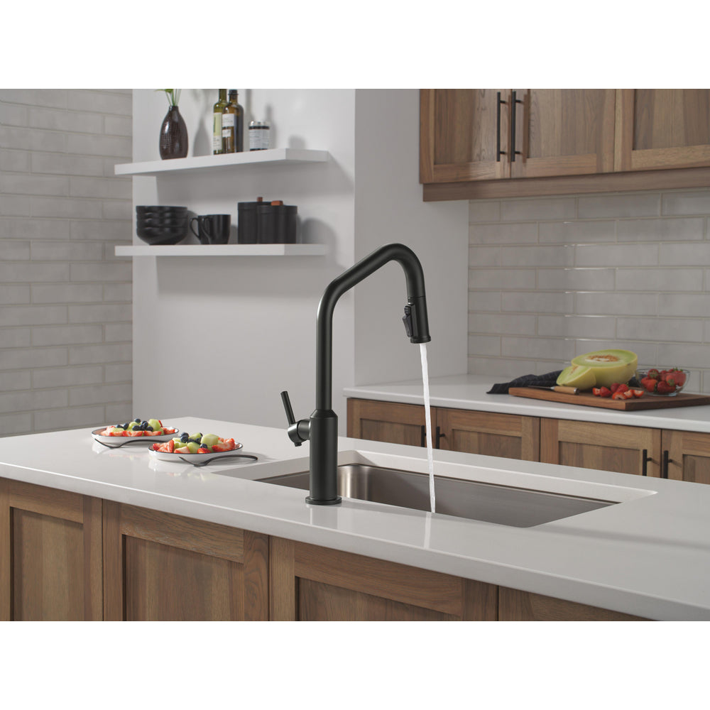 Delta Cordova-Kitchen Pulldown Faucet Angle Spout