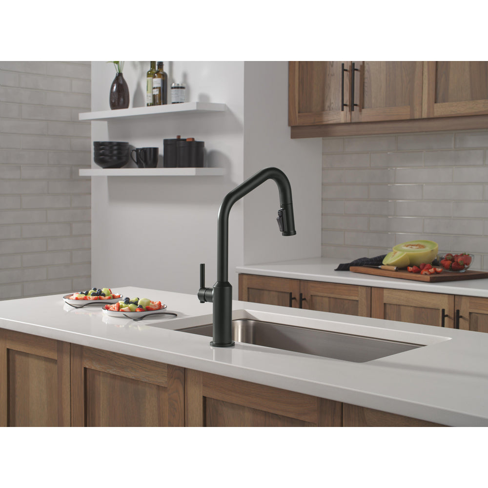 Delta Cordova-Kitchen Pulldown Faucet Angle Spout