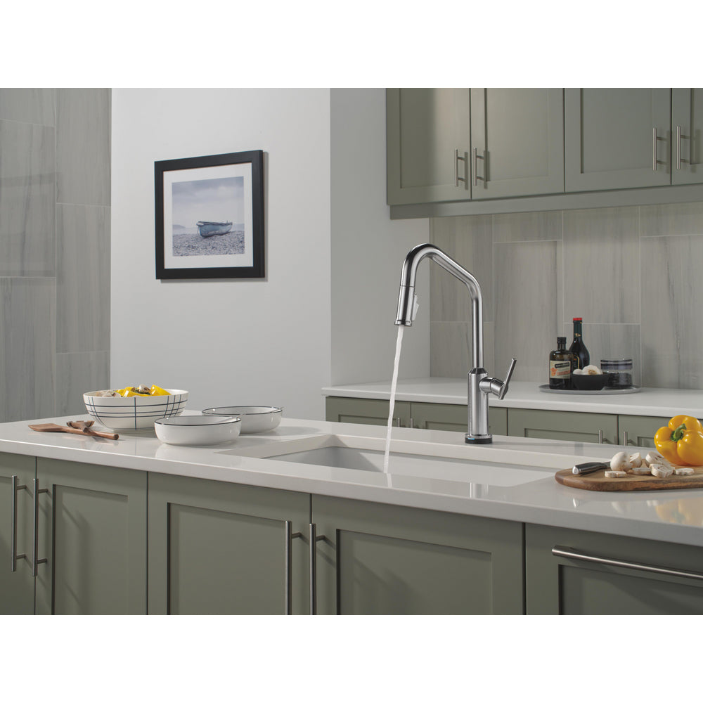 Delta Cordova-Touchless Kitchen Pulldown Faucet Angle Spout
