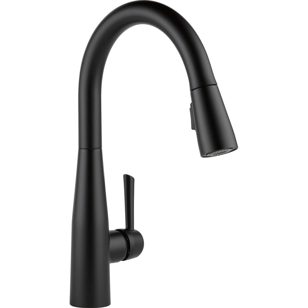 Delta Single Handle Pull-Down Kitchen Faucet - Matte Black