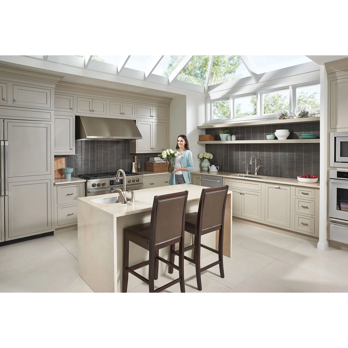 Moen Sip Transitional Single-Handle High-Arc Beverage Faucet S5520 in Spot Resist Stainless (S5520SRS) - view 8