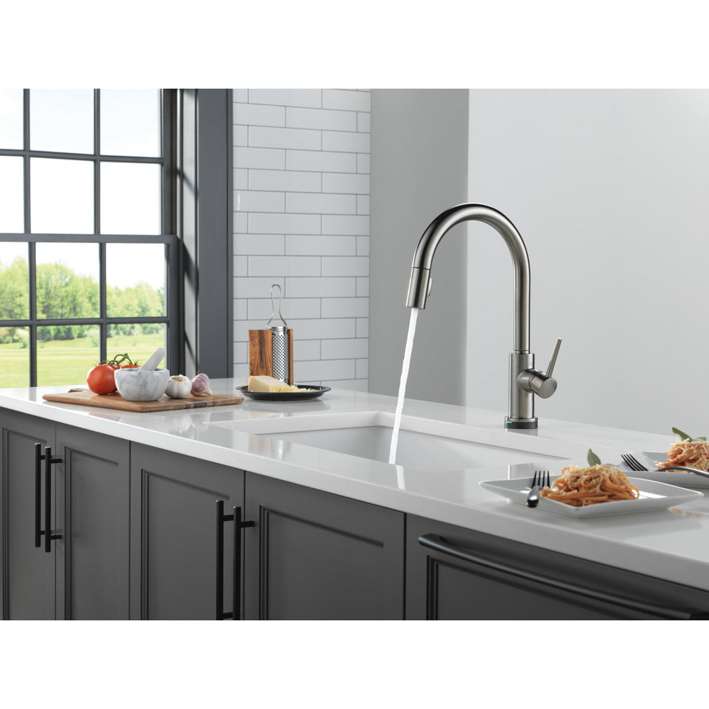Delta Trinsic Pulldown Touchless Voiceiq Kitchen Faucet