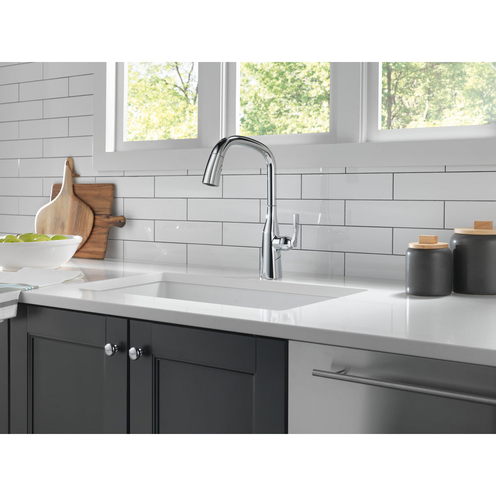 Delta Stryke Single Handle Pull Down Kitchen Faucet - Chrome