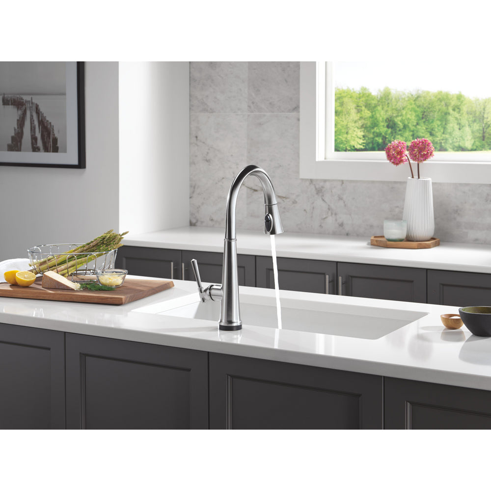Delta Emmeline Touchless Kitchen Pulldown