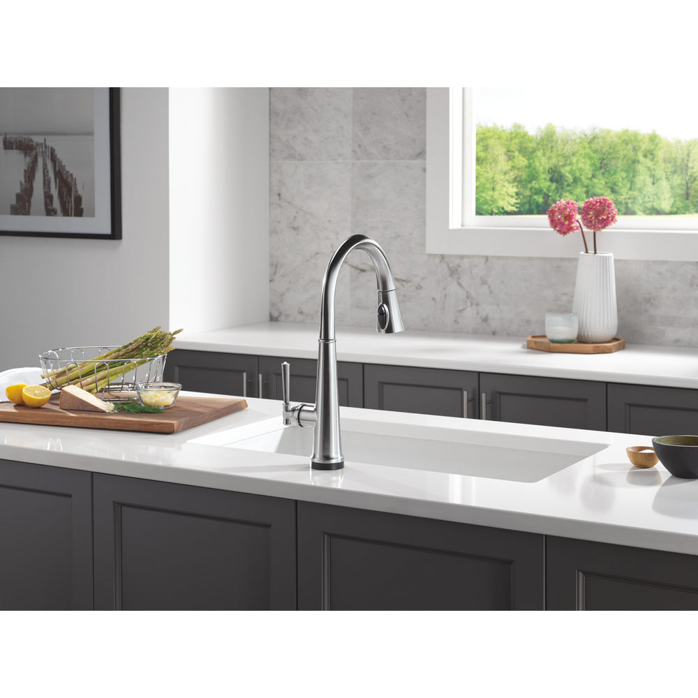 Delta Emmeline Touchless Kitchen Pulldown