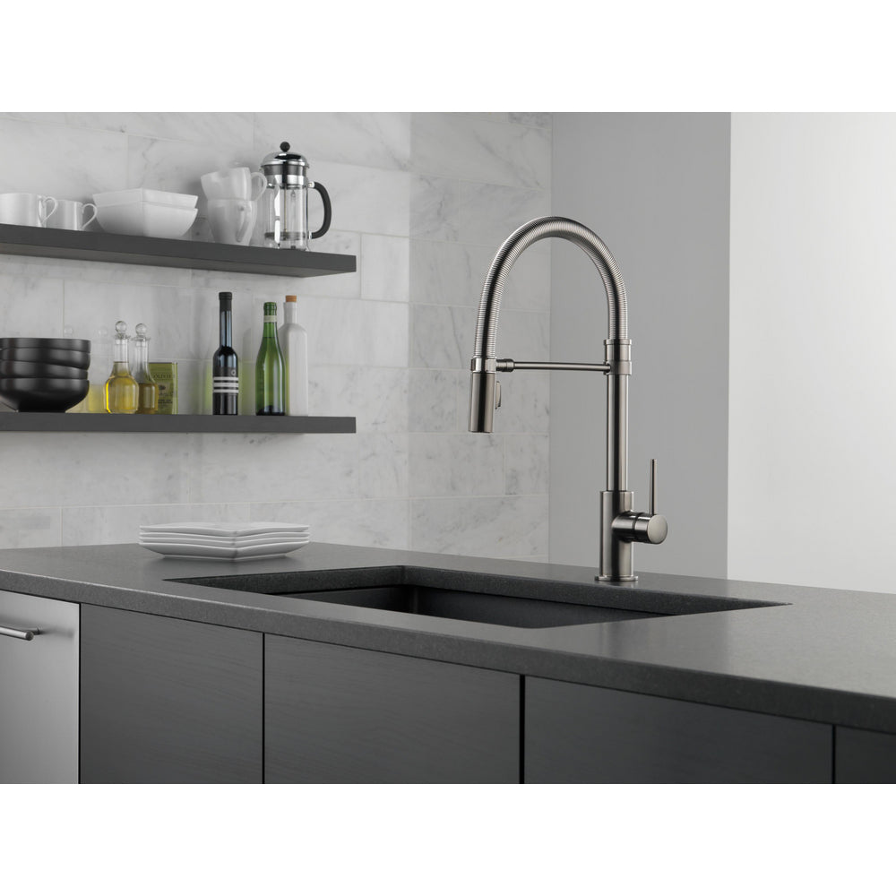 Delta Trinsic Single Handle Pull-Down Kitchen 9659-DST