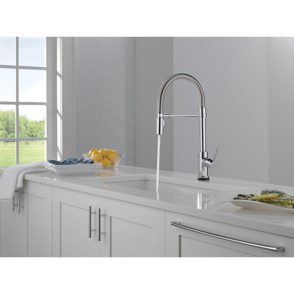 Delta Trinsic Pro Pulldown Touchless Kitchen Faucet