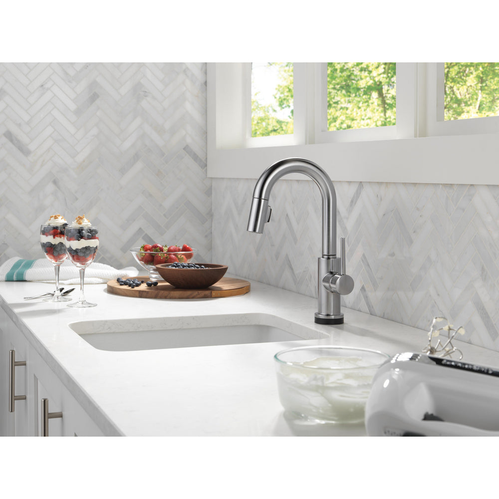 Delta Trinsic Bar Pulldown Touchless Kitchen Faucet