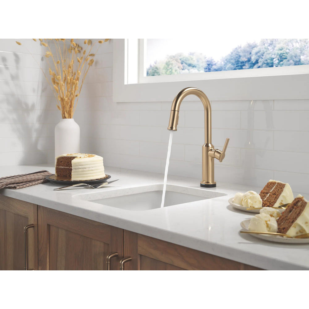 Delta Cordova-Touchless Bar/Prep Pulldown Faucet Arc Spout