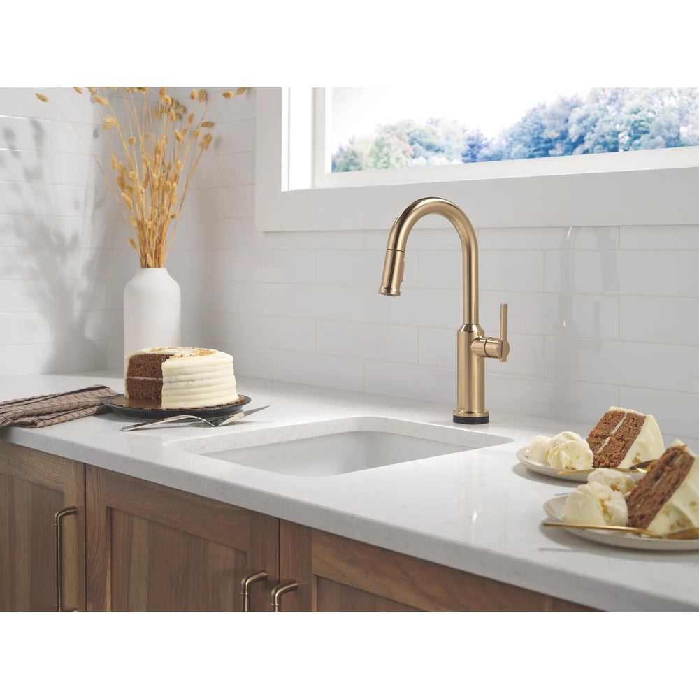 Delta Cordova-Touchless Bar/Prep Pulldown Faucet Arc Spout