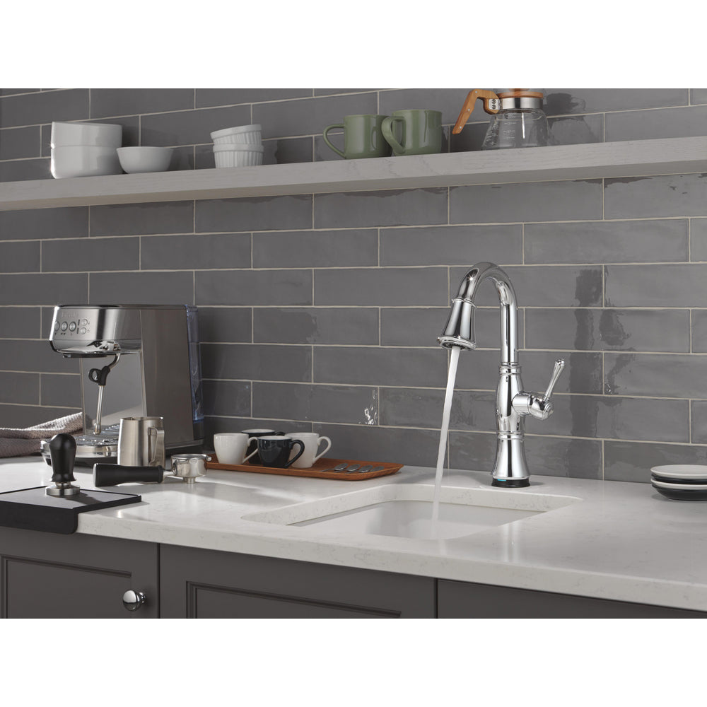 Delta Cassidy Touchless Bar Pulldown