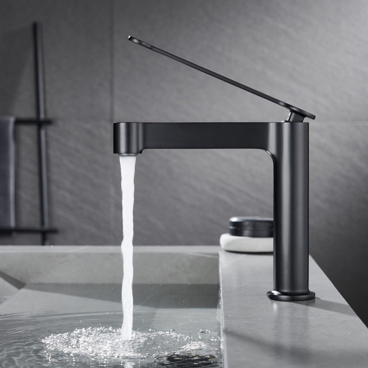 Kube Bath AQUA MIRANTE SINGLE LEVER BATHROOM VANITY - Black (AFB088-BK) view 3