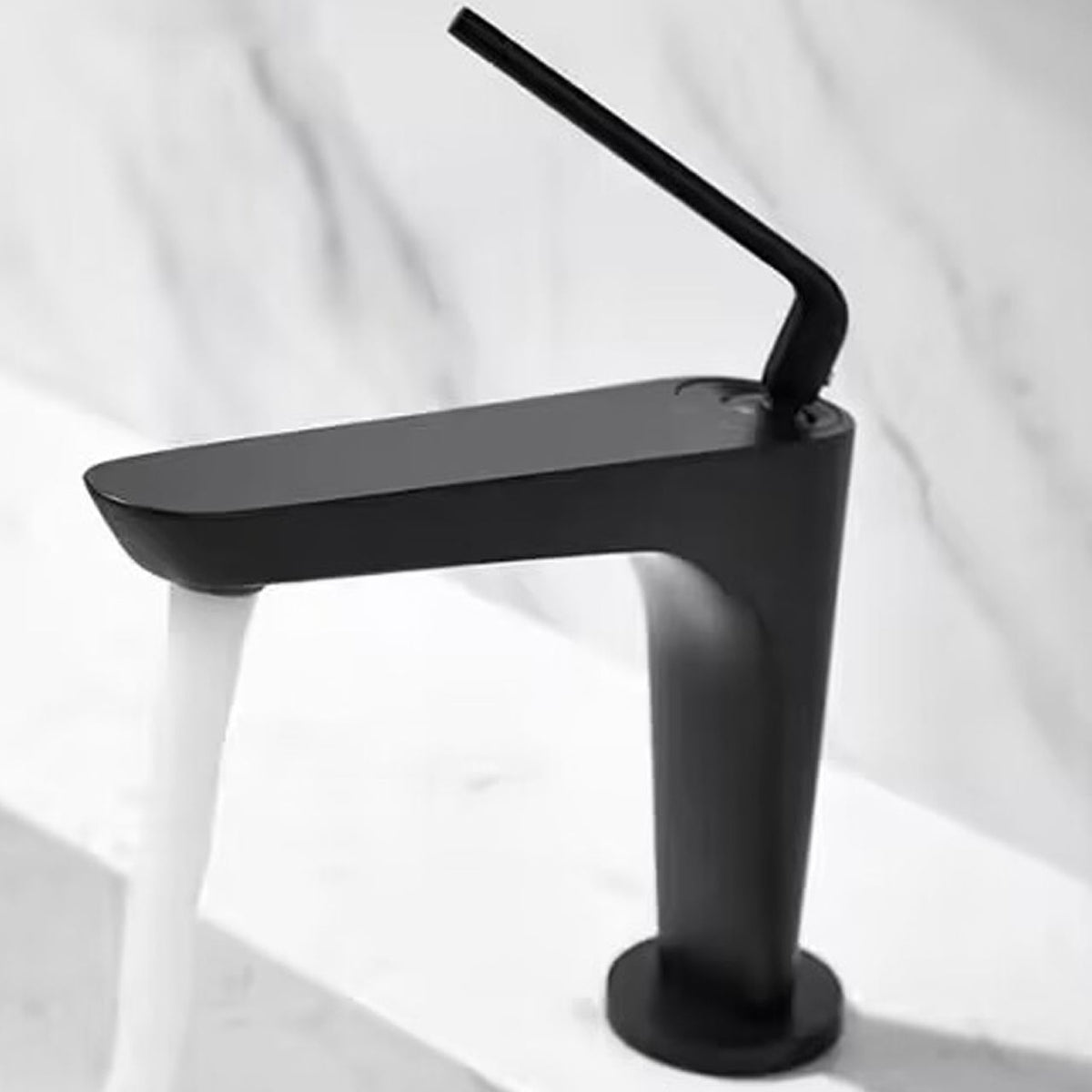 Kube Bath Aqua Saggio by KubeBath Single Lever Bathroom Vanity Faucet - Black (AFB191BK) view 2