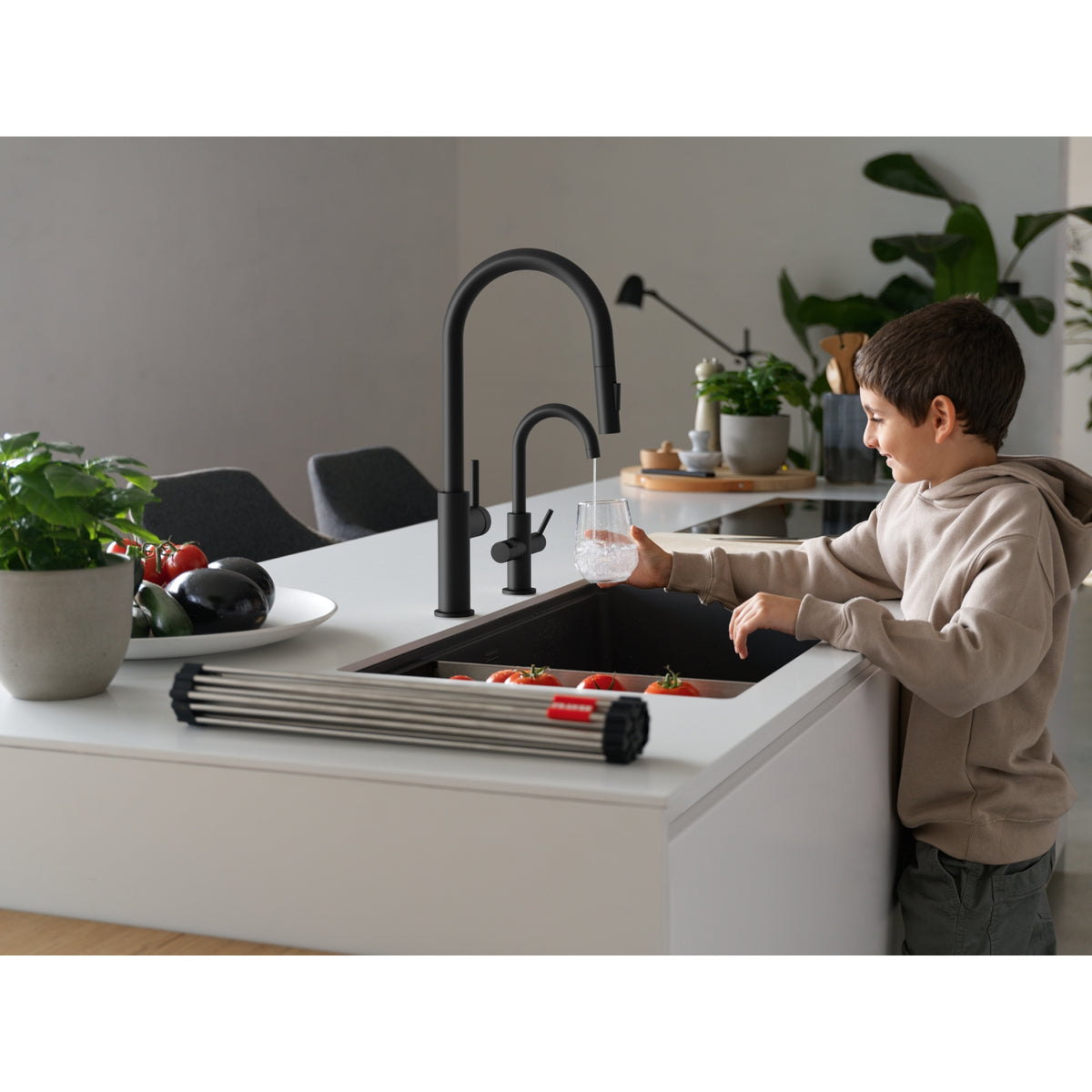 Franke Maris Lario hot and cold filtered water faucet LAR-HC