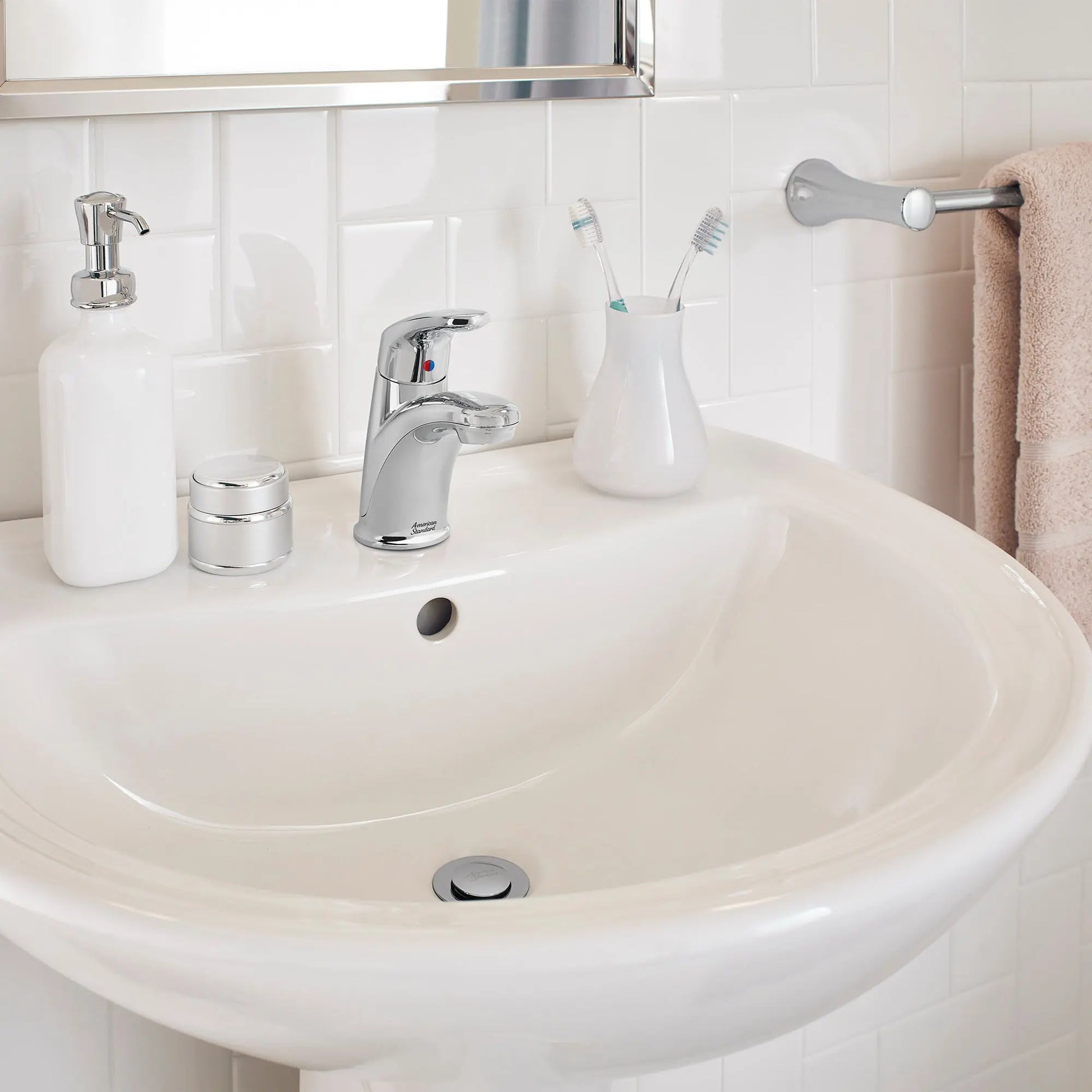 American Standard Colony PRO Single Handle Bathroom Faucet 1.2 gpm - Plumbing Market