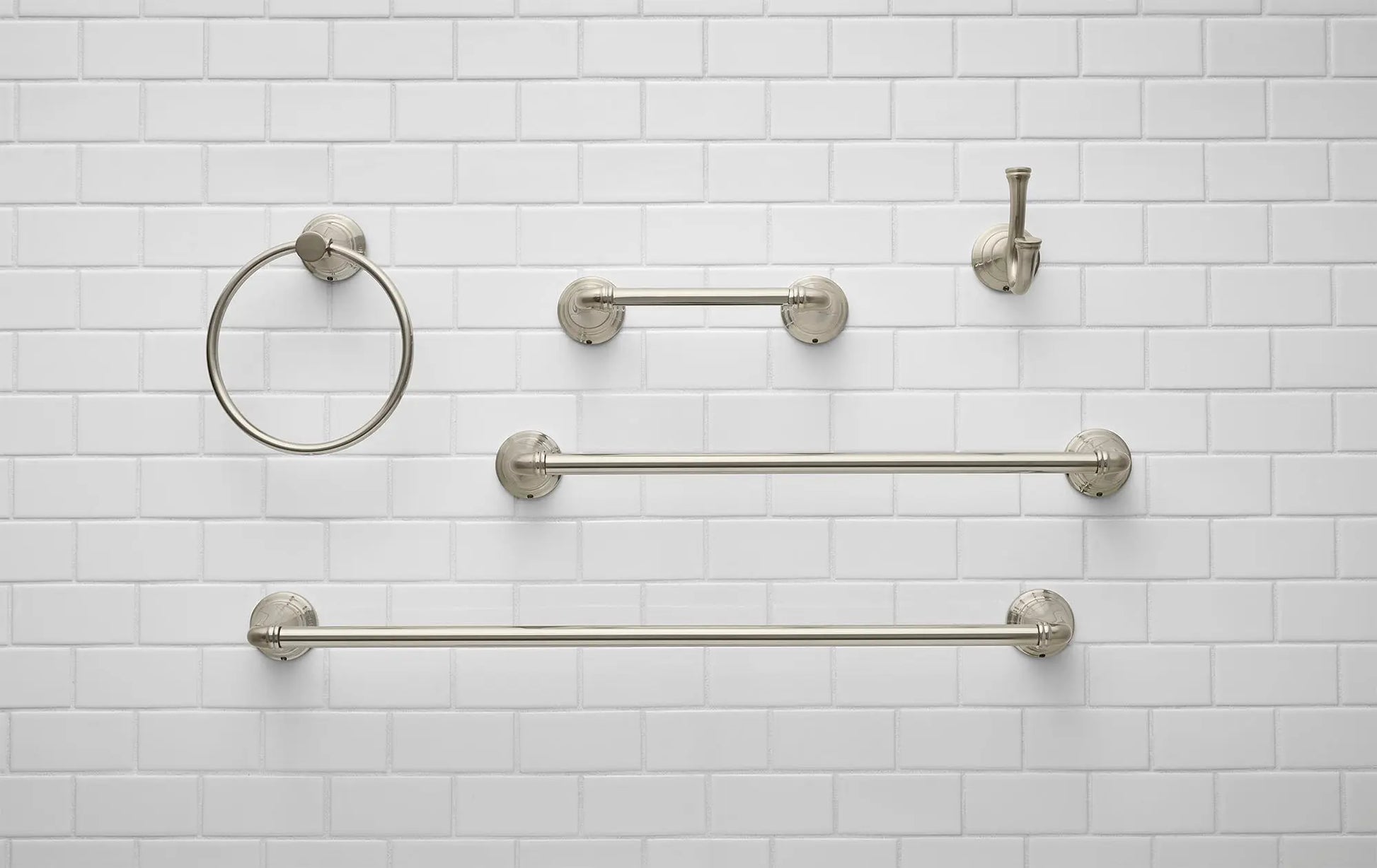 American Standard Delancey 18-Inch Towel Bar 7052018.295 - Plumbing Market