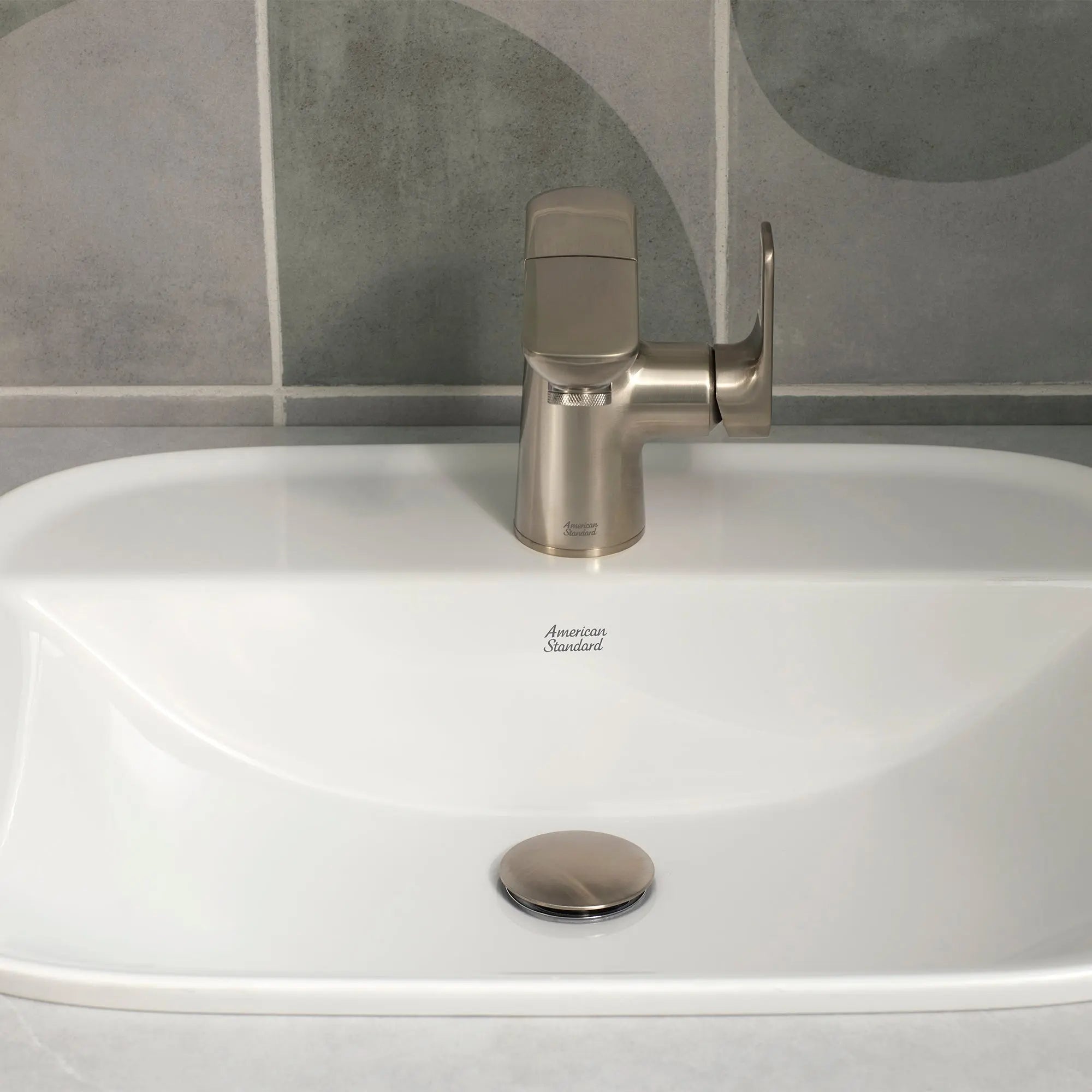 American Standard Millennial Pull-Out Monoblock with Drain 7061121.295 - Plumbing Market