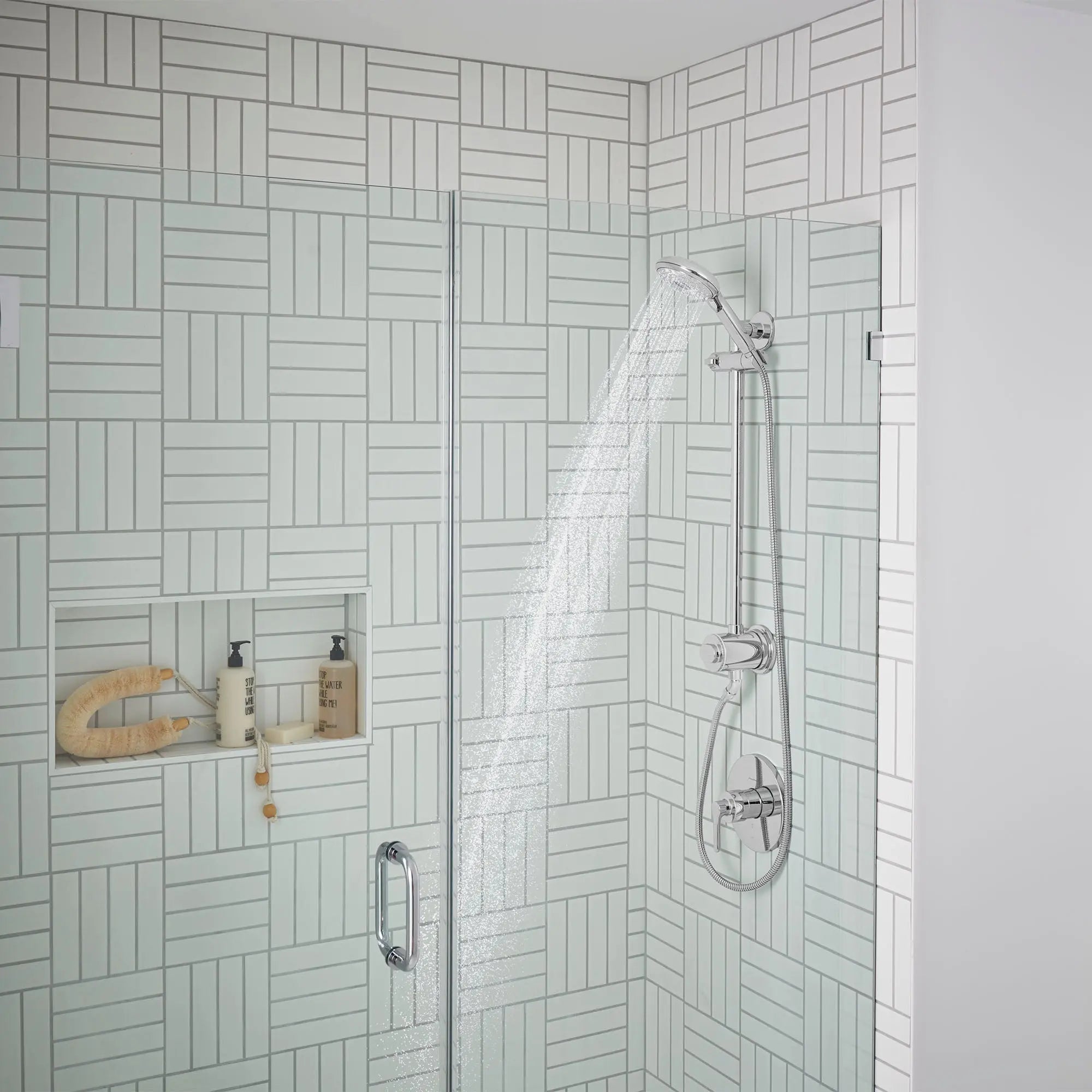 American Standard Spectra Filtered 4-Spray Hand Shower Rail System 9238759.002 - Plumbing Market