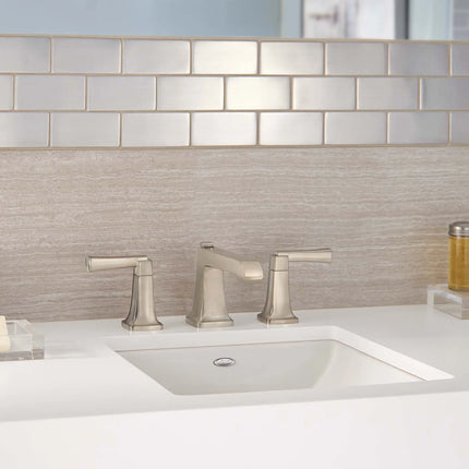 American Standard Townsend 8-Inch Widespread 2-Handle Bathroom Faucet 1.2 gpm/4.5 L/min With Lever Handles 7353841.295 - Plumbing Market