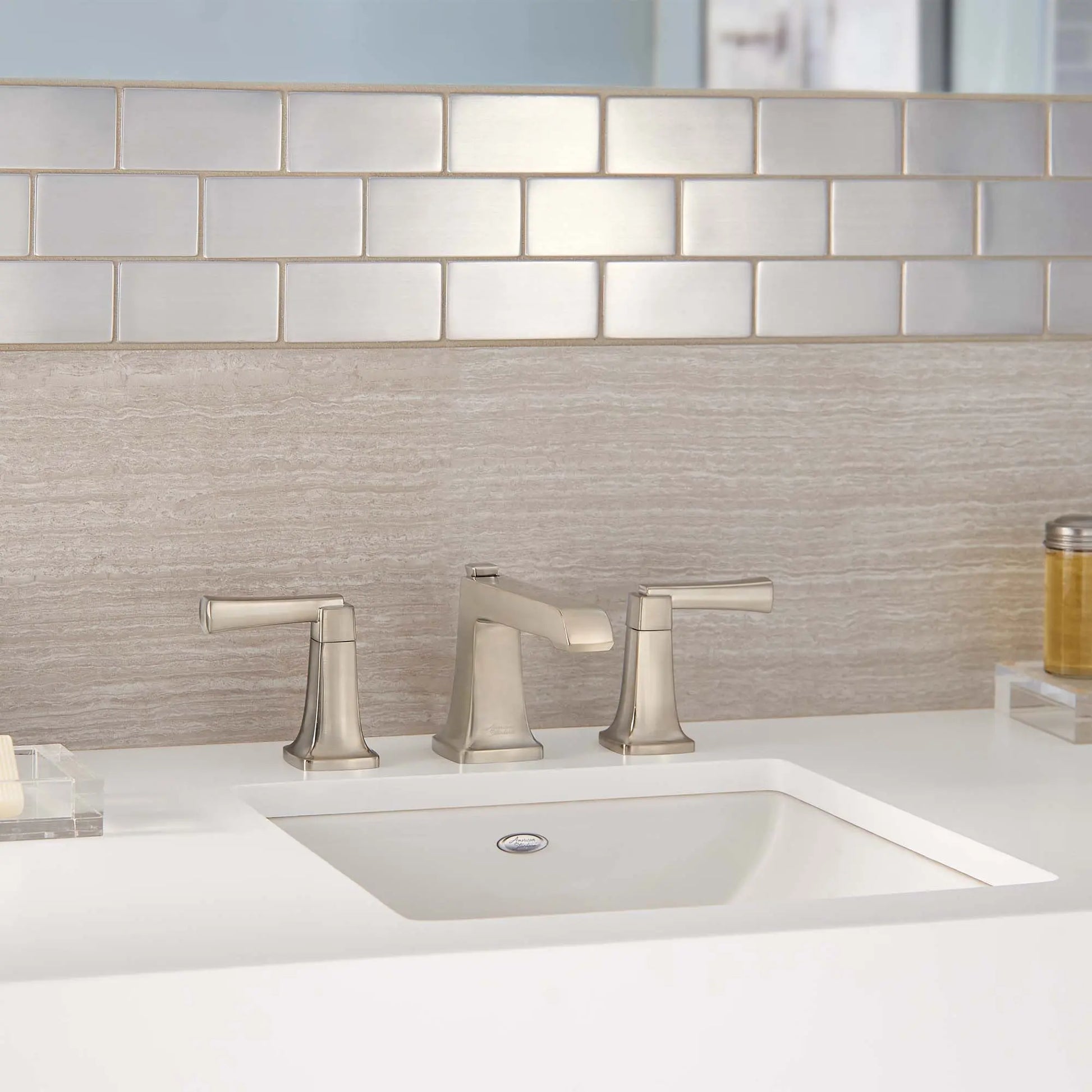 American Standard Townsend 8-Inch Widespread 2-Handle Bathroom Faucet 1.2 gpm/4.5 L/min With Lever Handles 7353841.295 - Plumbing Market