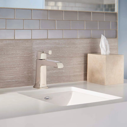 American Standard Townsend Single Hole Single-Handle Bathroom Faucet 1.2 gpm/4.5 L/min With Lever Handle 7353101.013 - Plumbing Market