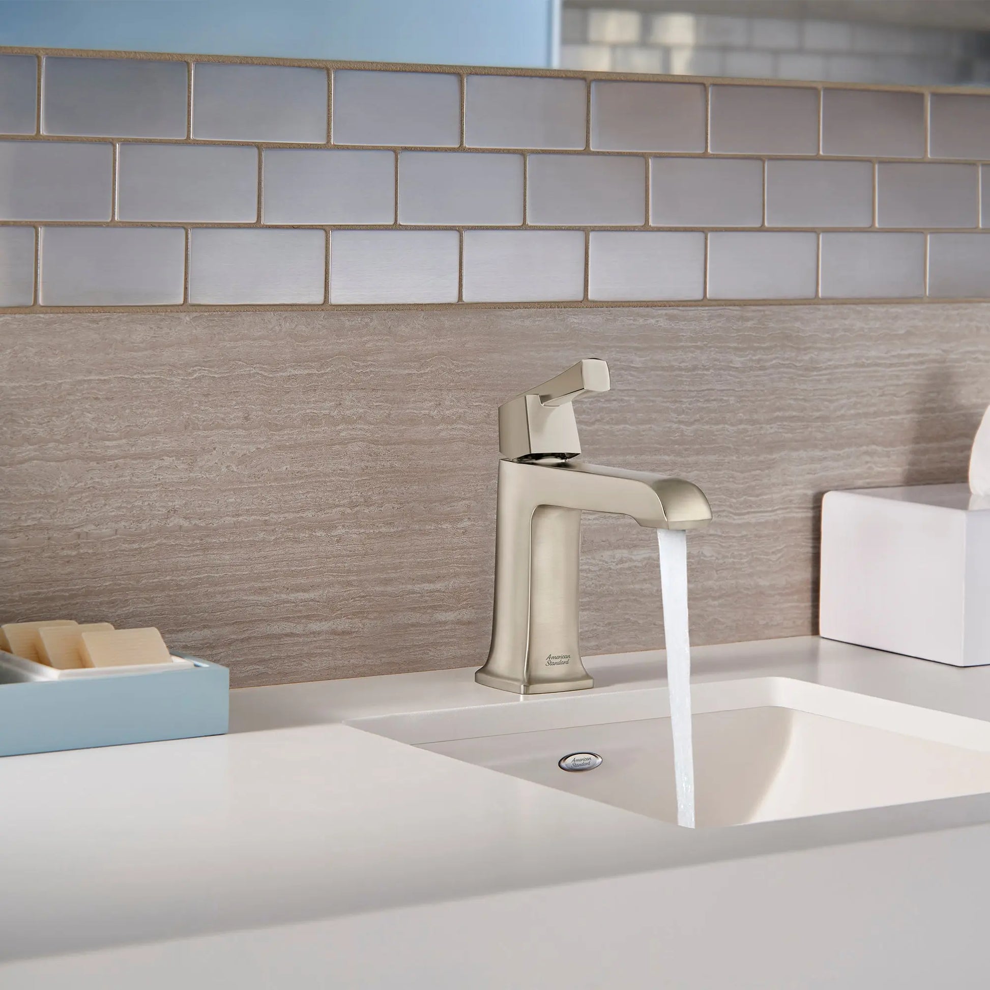 American Standard Townsend Single Hole Single-Handle Bathroom Faucet 1.2 gpm/4.5 L/min With Lever Handle 7353101.295 - Plumbing Market