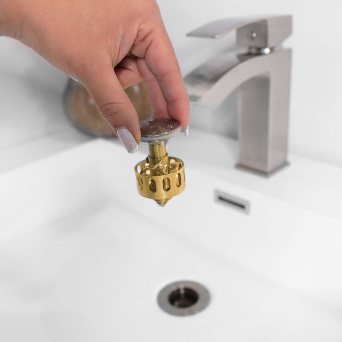 Stylish Pop-Up Bathroom Sink Drains Set with Overflow Brushed Nickel D-700B2