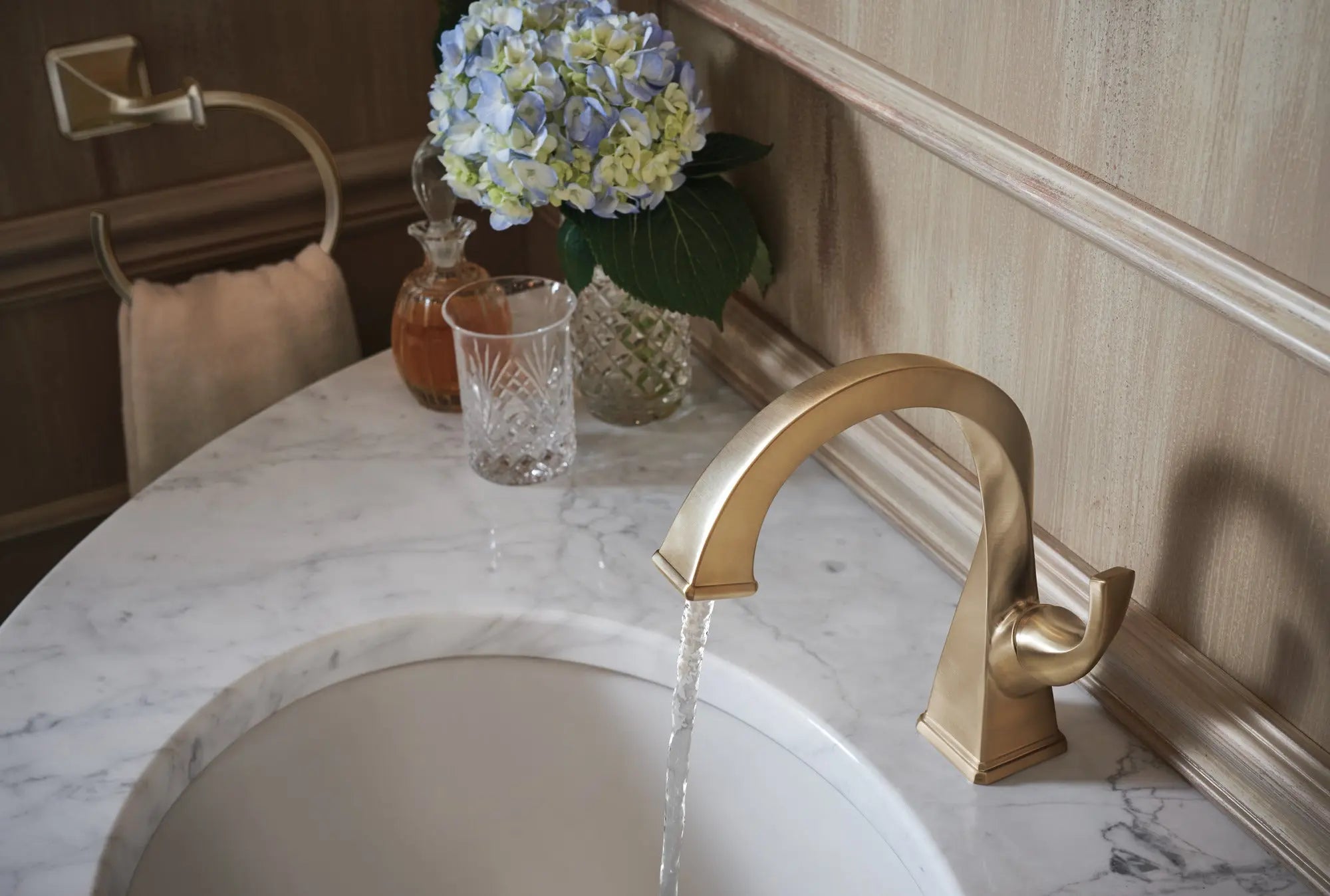 Brizo Virage Single-Handle Lavatory Faucet 1.5 GPM Brilliance Luxe Gold - Plumbing Market