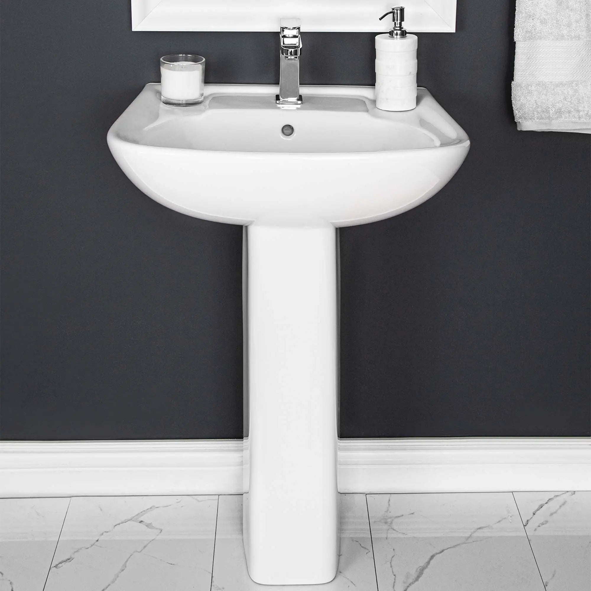 Caprice 4" Cc Pedestal Basin With Leg - 4340dmxw - Plumbing Market