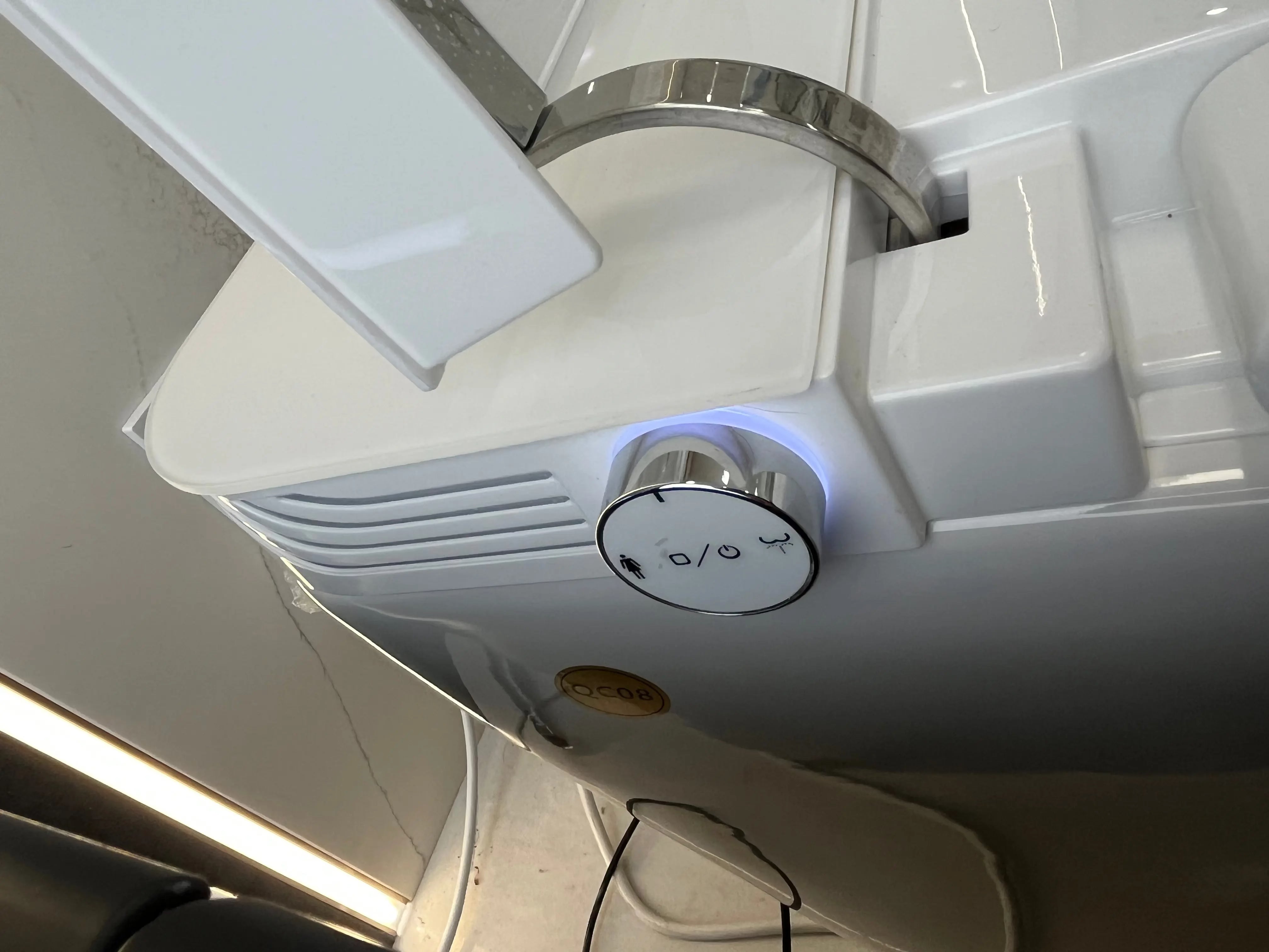 Cleo Milano Smart Bidet Toilet with Auto Open and Close Lid - Plumbing Market