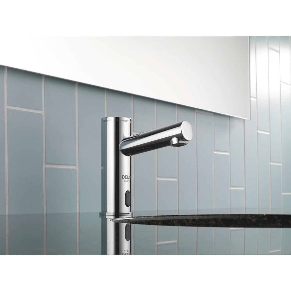 Delta Commercial DEMD-311LF Electronic Single Hole Lavatory Faucet with Mixer - Battery Operated
