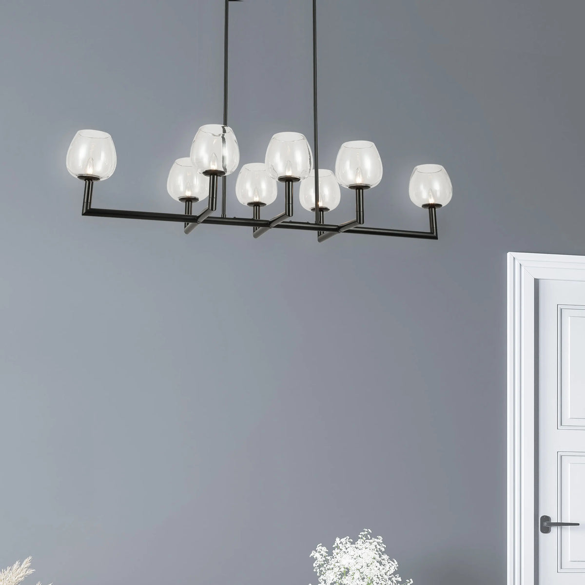 Dainolite 8 Light Incandescent Matte Black Horizontal Chandelier w/ Clear Glass