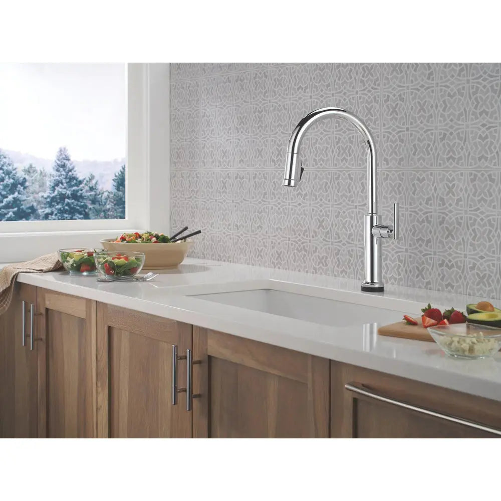 Delta Altado Touchless Single Handle Pull-Down Kitchen Faucet