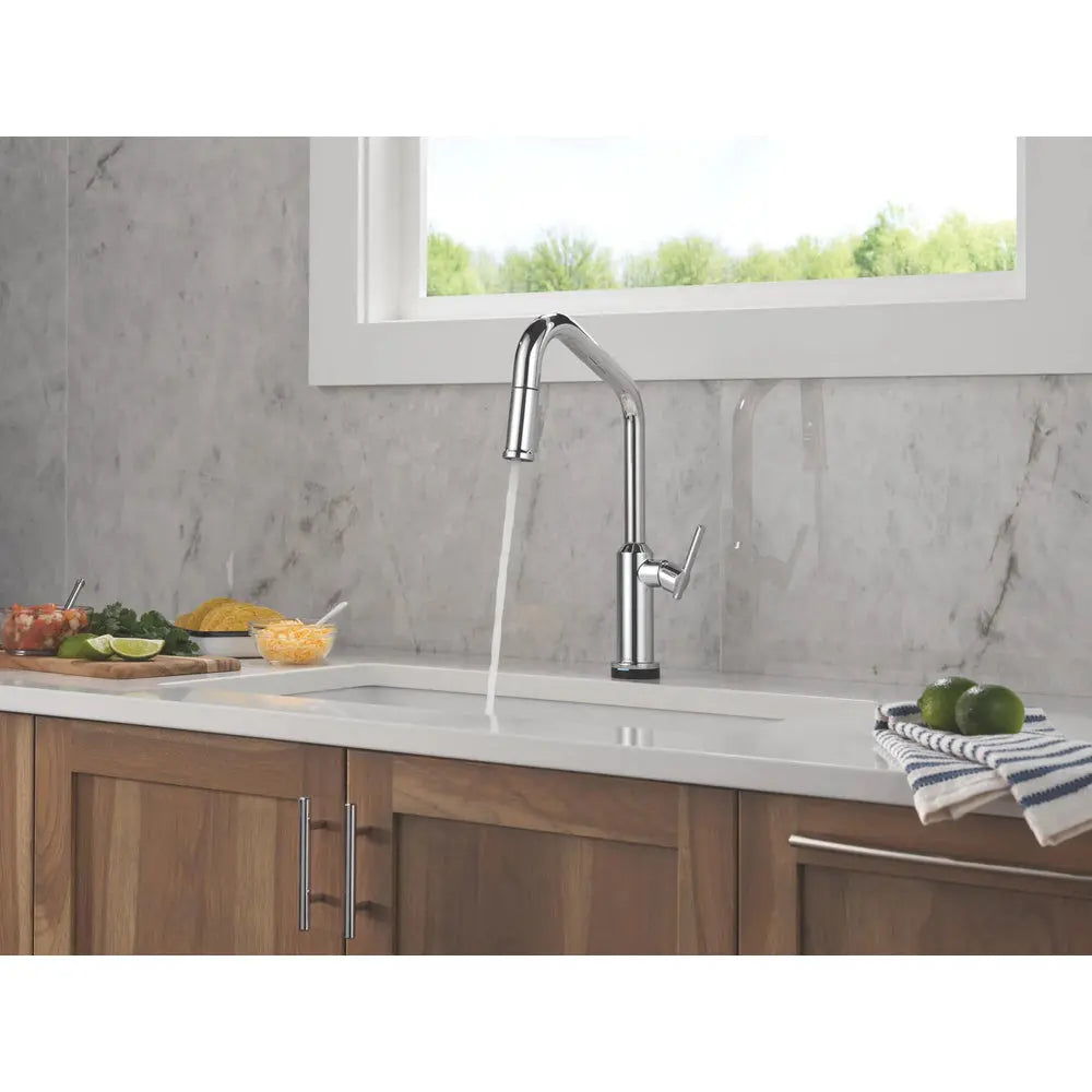 Delta Cordova-Touchless Kitchen Pulldown Faucet Angle Spout