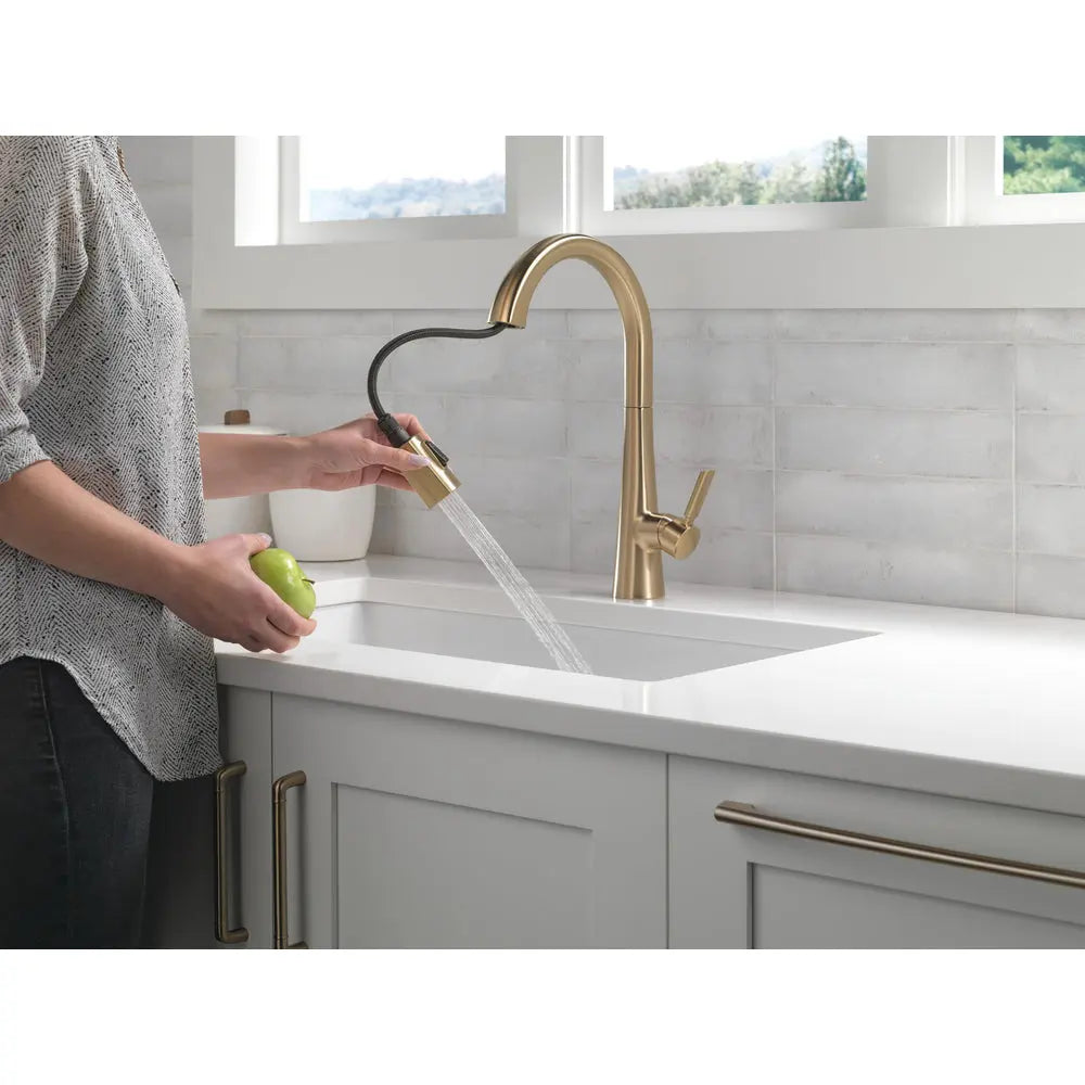 Delta MONROVIA Single Handle Pull-Down Kitchen Faucet Champagne Bronze - Plumbing Market