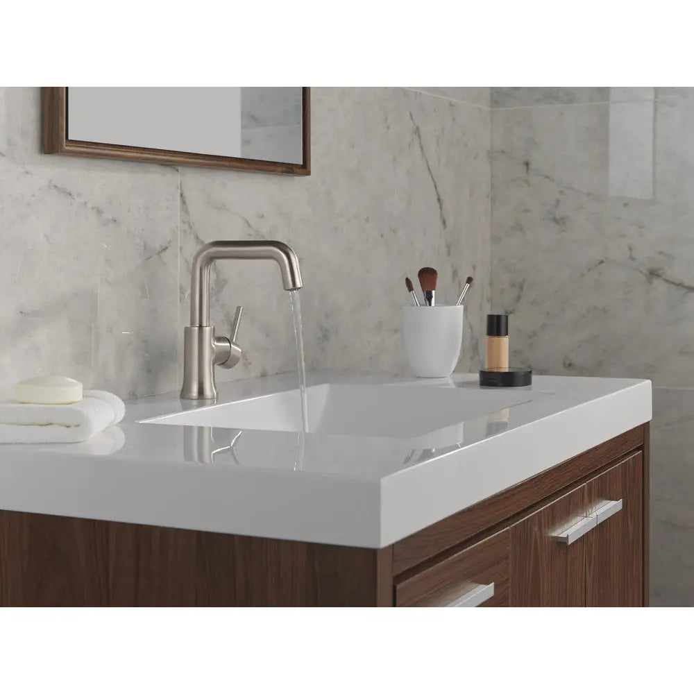 Delta TRINSIC Single Handle Bathroom Faucet 554HAR - Plumbing Market