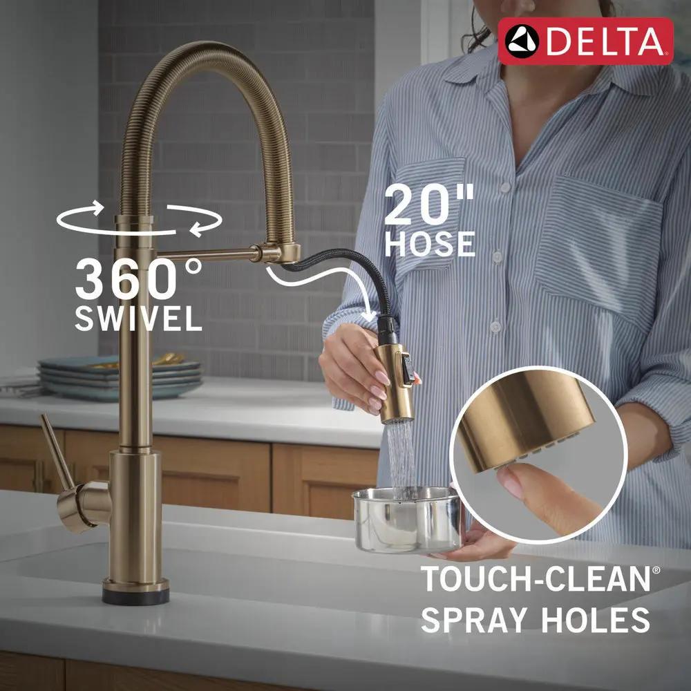 Delta TRINSIC Touch2O Pull-Down Kitchen Faucet 1L - Plumbing Market