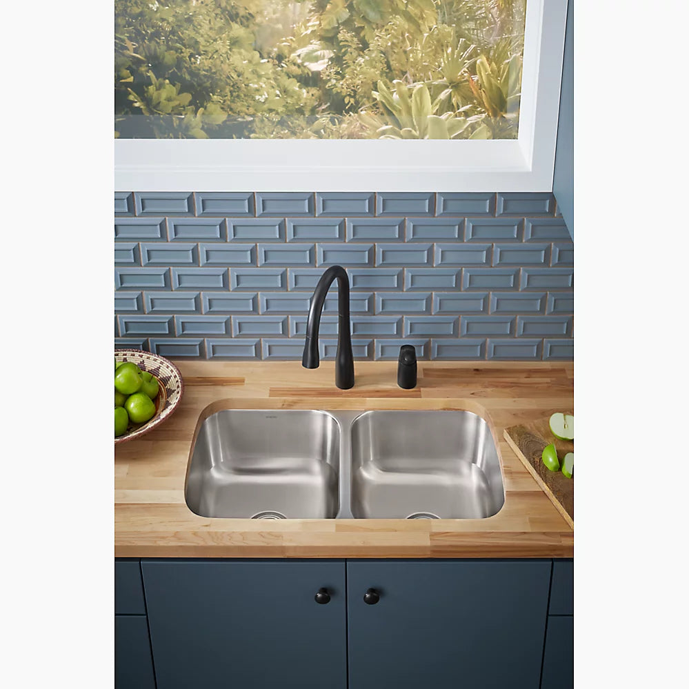 Kohler Simplice Pull-down kitchen sink faucet with three-function sprayhead K-647-VS - Plumbing Market
