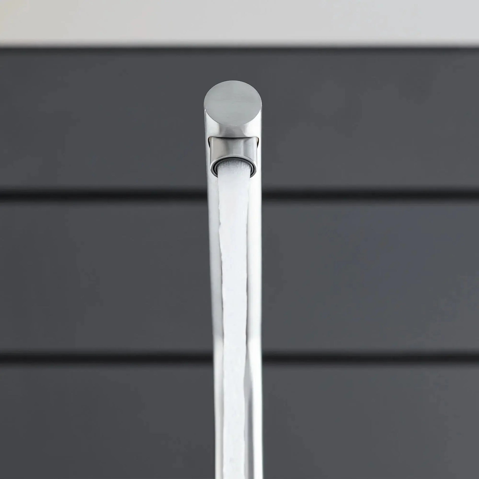 GROHE Blue Single-Handle Pull-Out Kitchen Faucet Single Spray 6.6 L/min (1.75 gpm) with Chilled and Sparkling Water - Plumbing Market