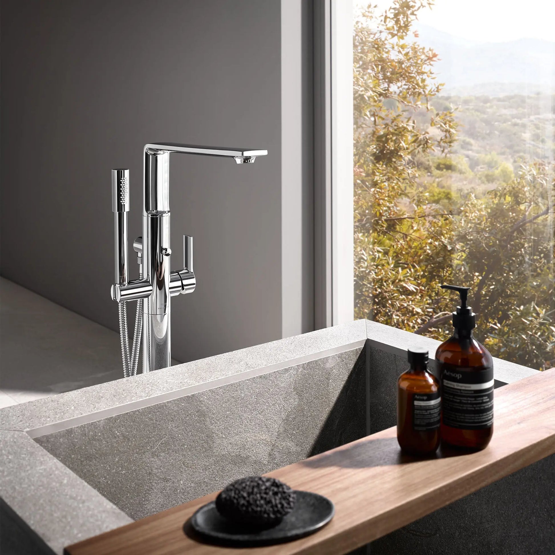 Grohe ALLURE FREESTANDING TUB FILLER WITH HS  Chrome 25222001 - Plumbing Market