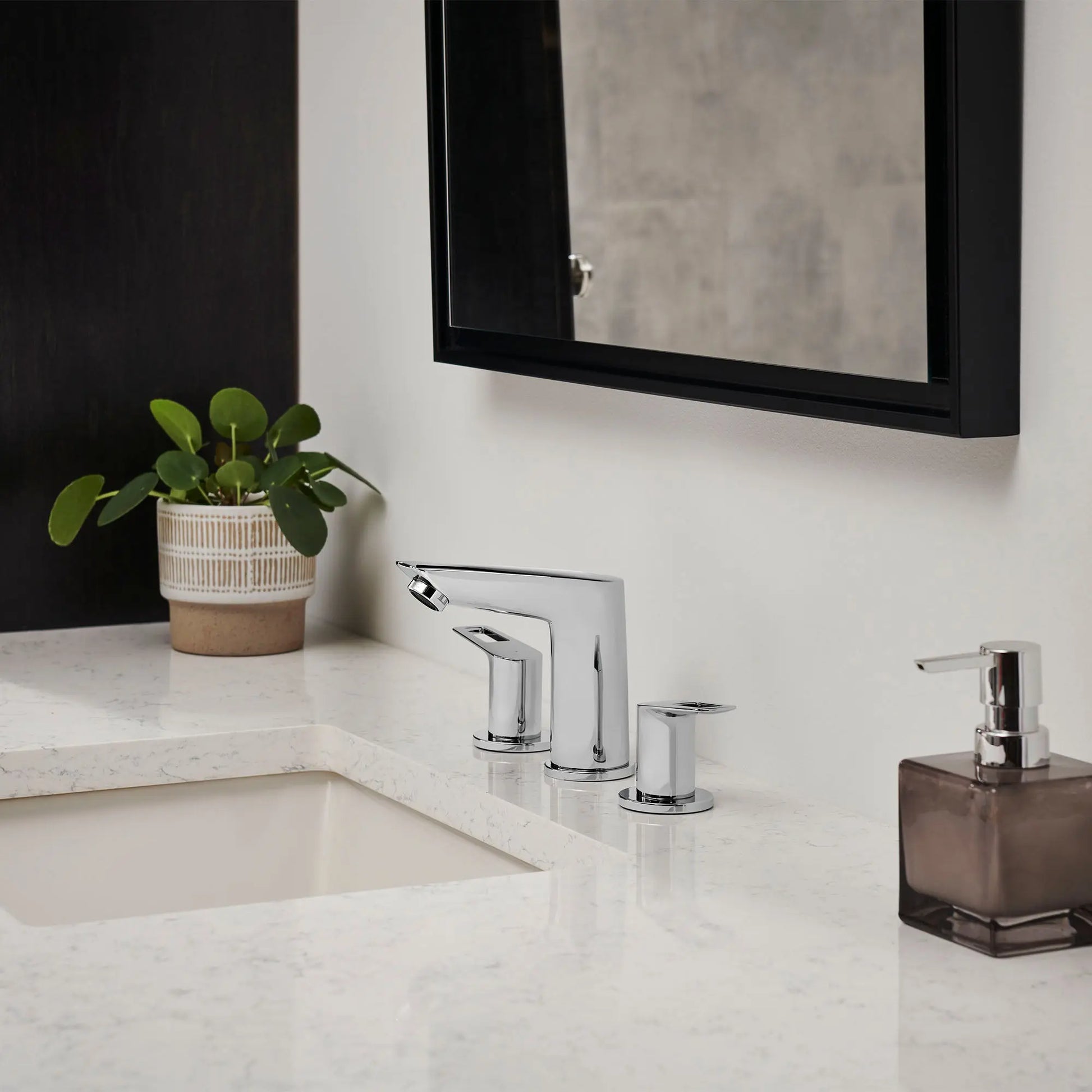Grohe BAULOOP 8IN WIDESPREAD BATHROOM FAUCET  Chrome 20225001 - Plumbing Market