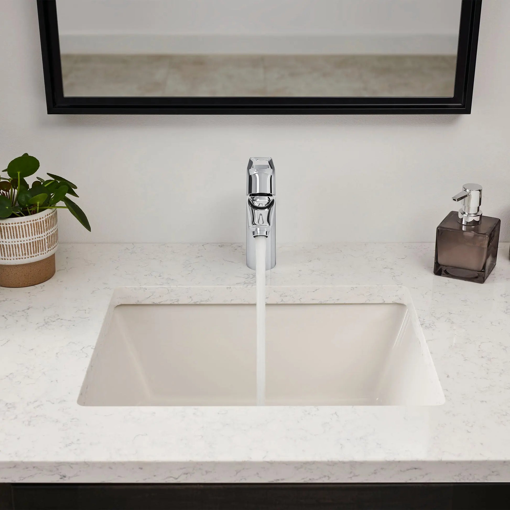 Grohe BAULOOP SINGLE-HANDLE FAUCET M-SIZE  Chrome 23963001 - Plumbing Market